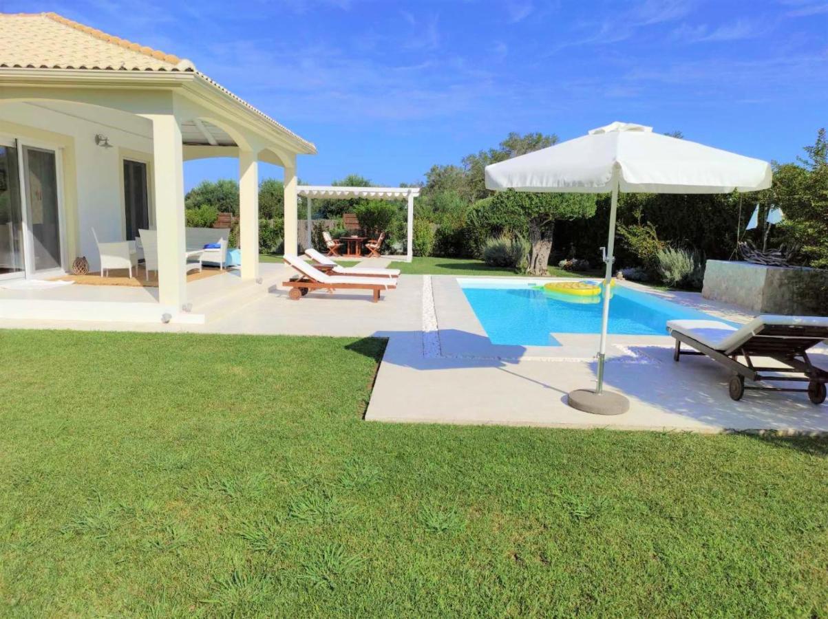 Villa Evanna Lefkímmi Buitenkant foto